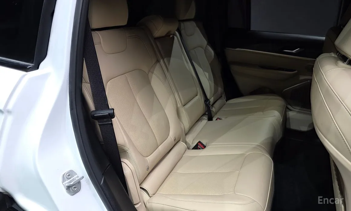 Фото 12 - Jeep Cherokee