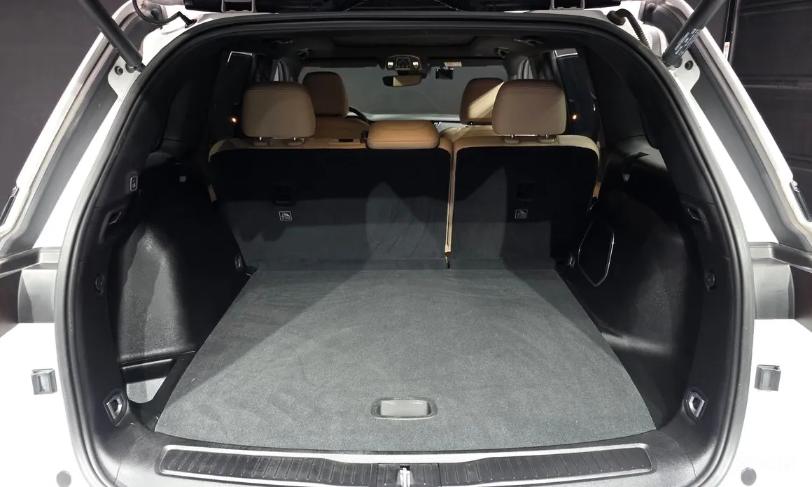 Фото 20 - Jeep Cherokee