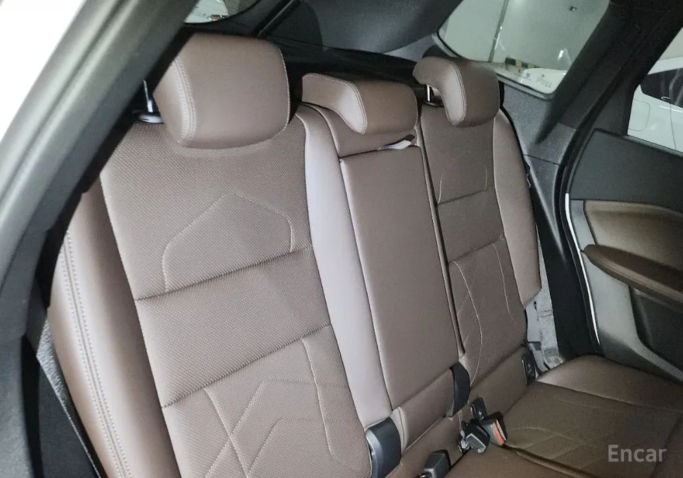 Фото 3 - BMW iX1