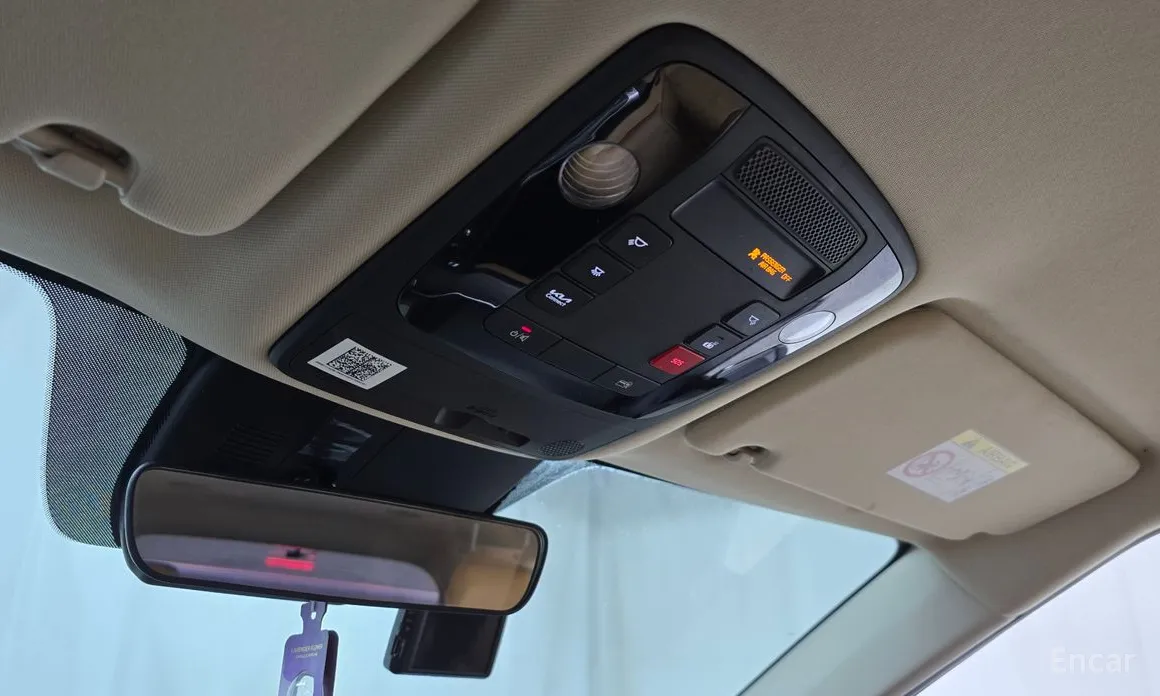 Фото 17 - Kia Carnival