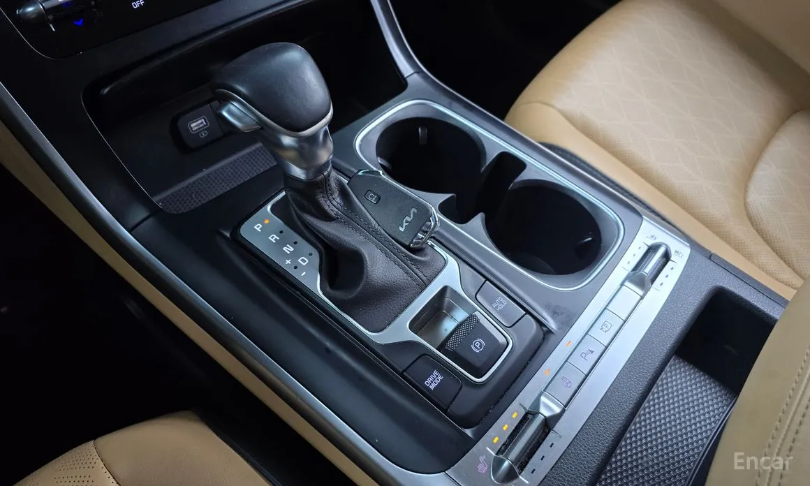 Фото 9 - Kia Carnival