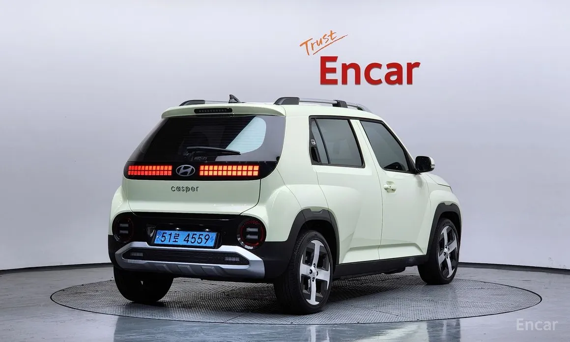 Фото 2 - Hyundai Casper