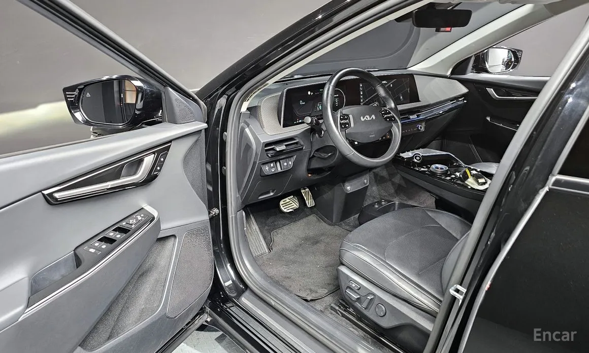 Фото 11 - Kia EV6