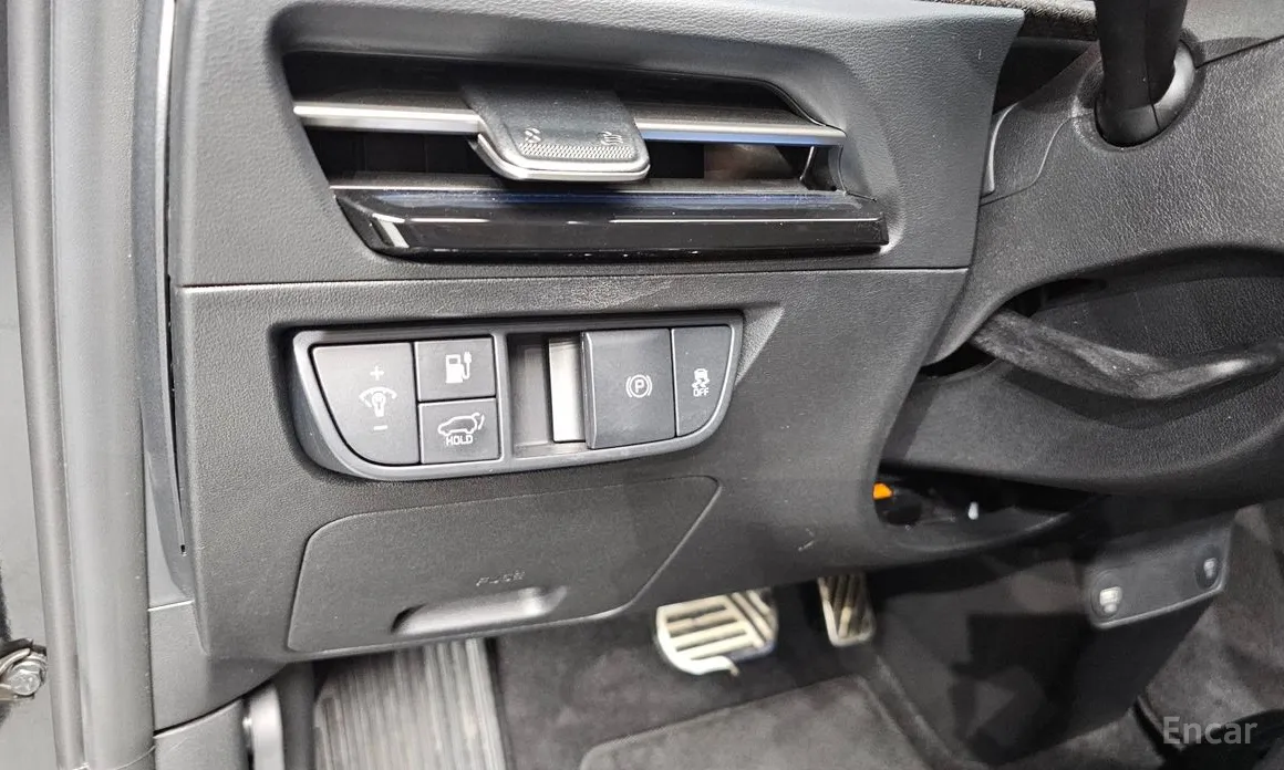 Фото 14 - Kia EV6