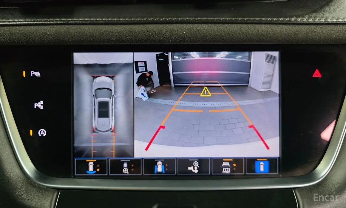 Фото 15 - Cadillac XT5