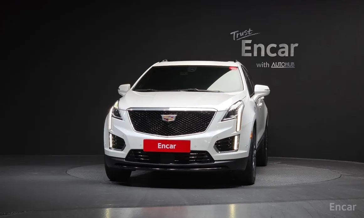 Фото 3 - Cadillac XT5