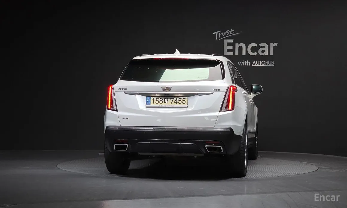 Фото 4 - Cadillac XT5