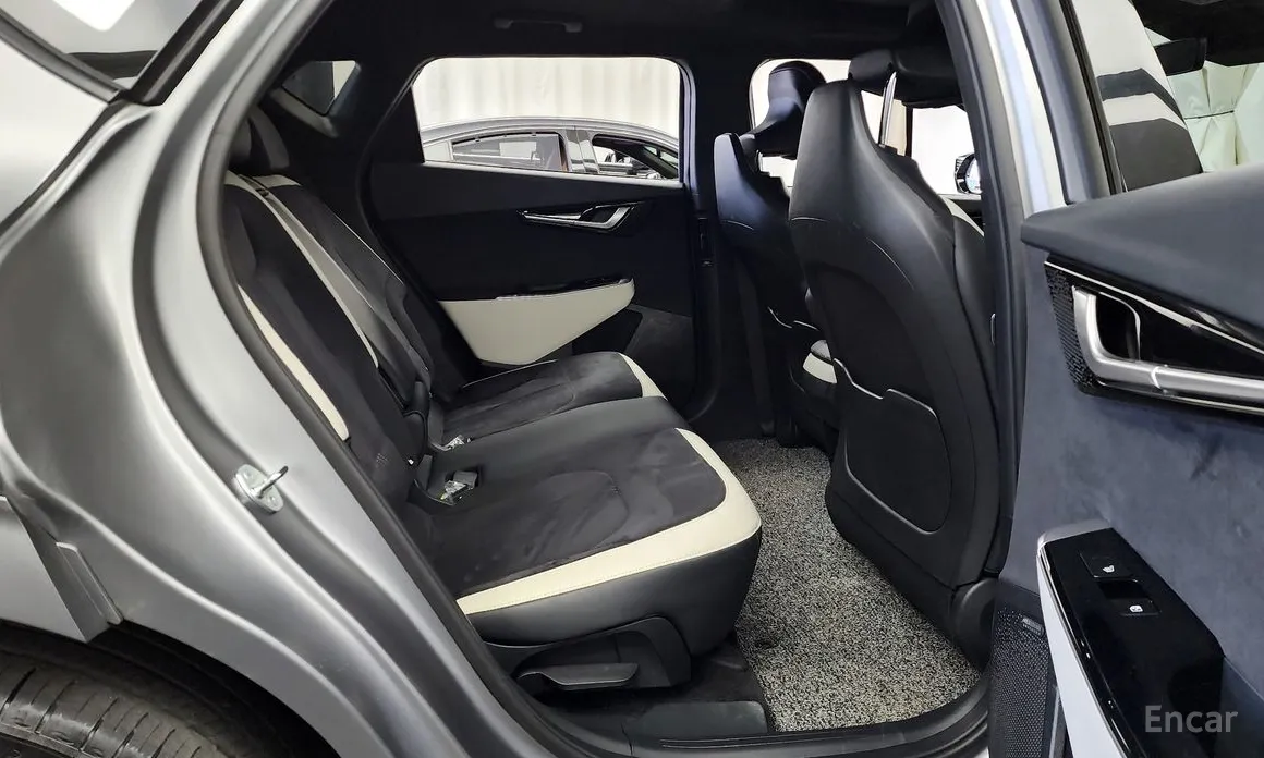 Фото 12 - Kia EV6