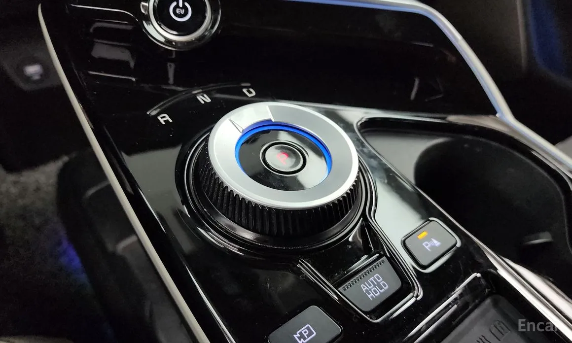 Фото 9 - Kia EV6