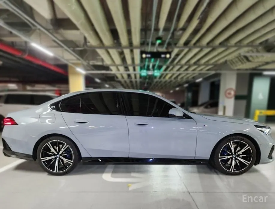 Фото 4 - BMW 5 Series