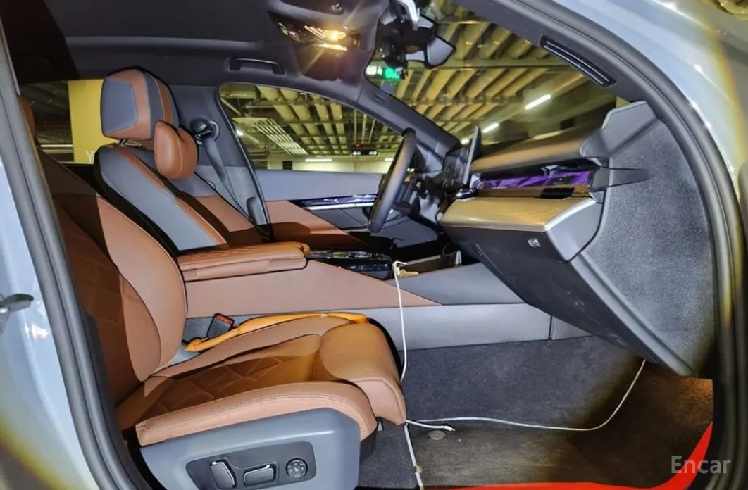 Фото 6 - BMW 5 Series