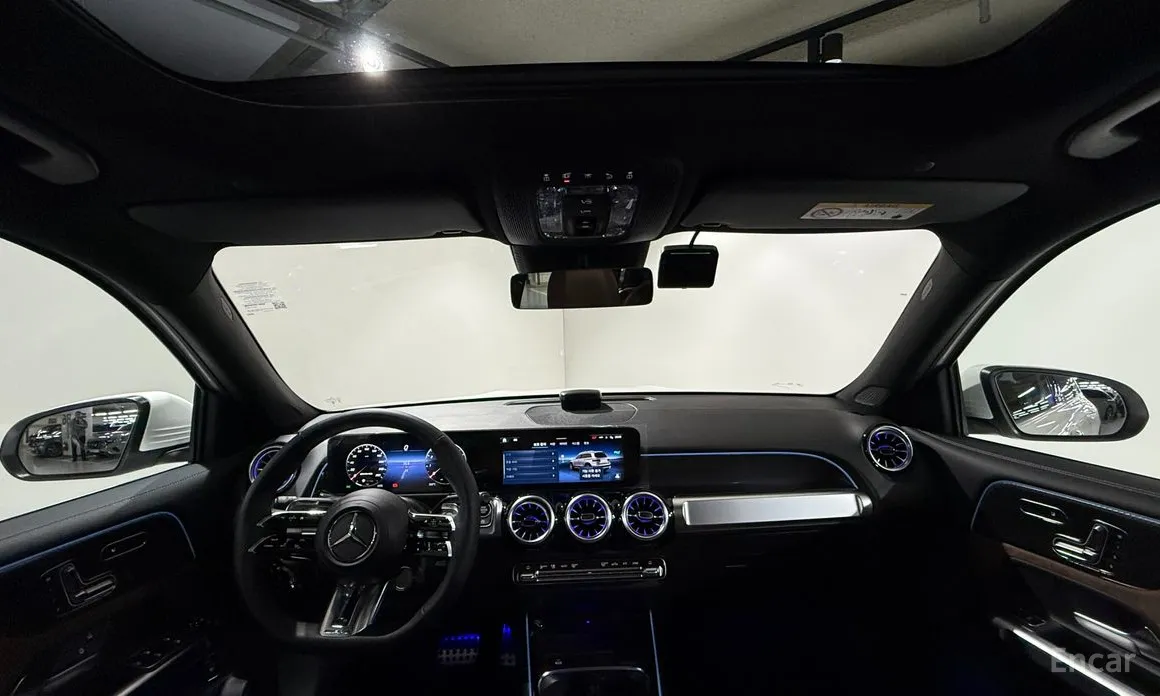 Фото 17 - Mercedes-Benz GLB-Class