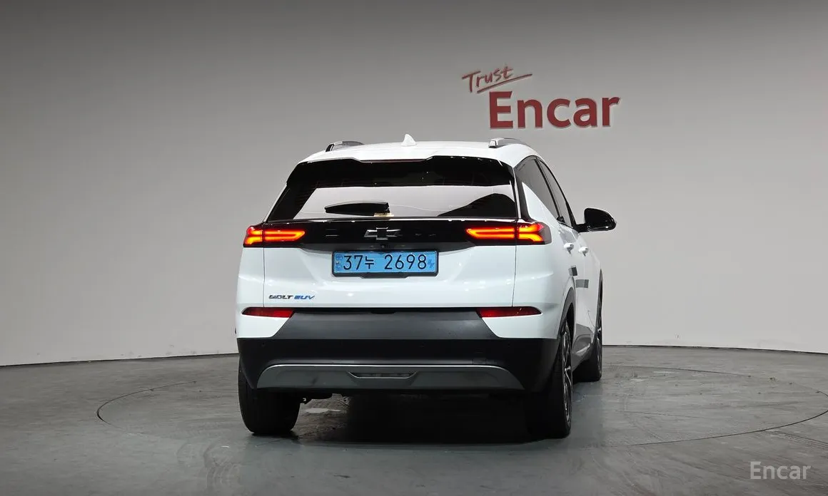 Фото 4 - Chevrolet Bolt EUV