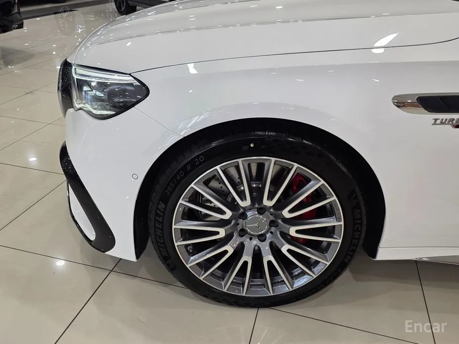 Фото 5 - Mercedes-Benz E-Class