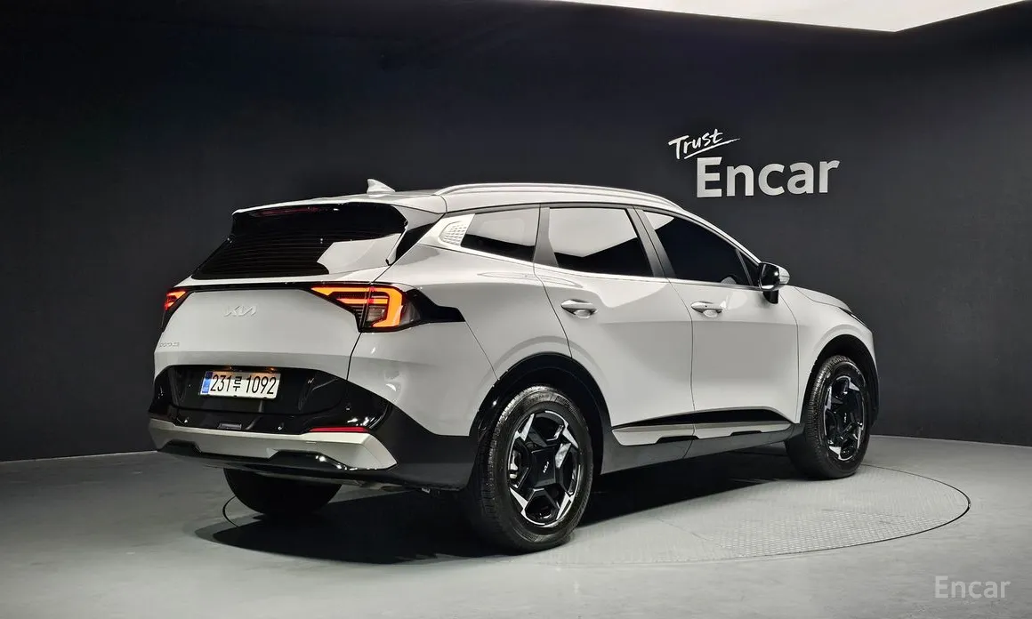 Фото 2 - Kia Sportage