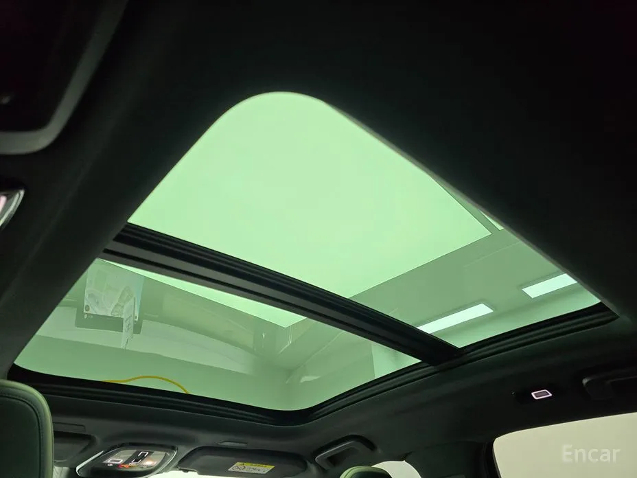 Фото 18 - Volvo S90