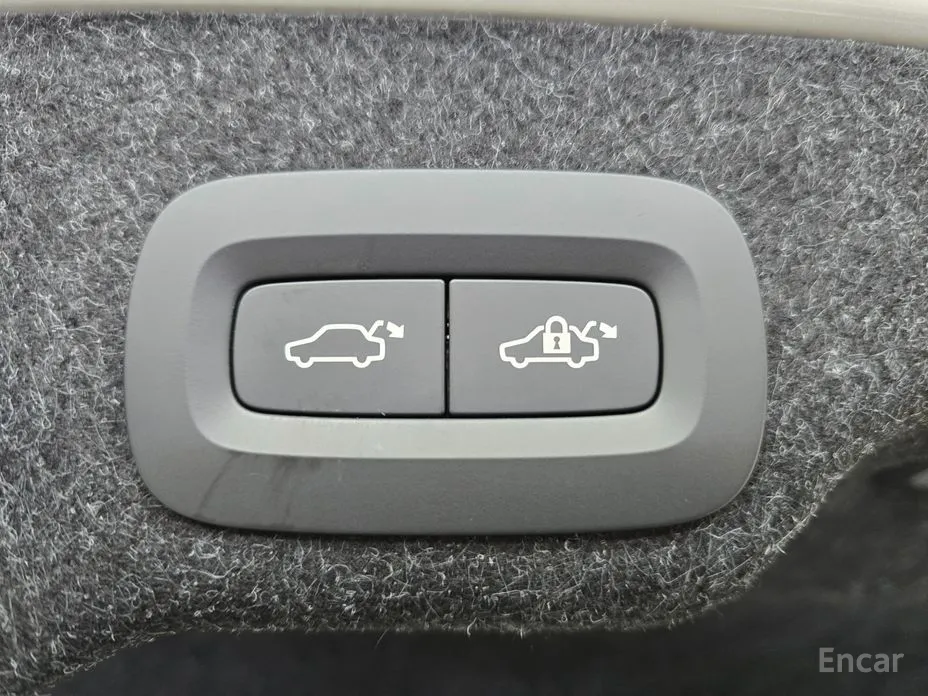 Фото 20 - Volvo S90