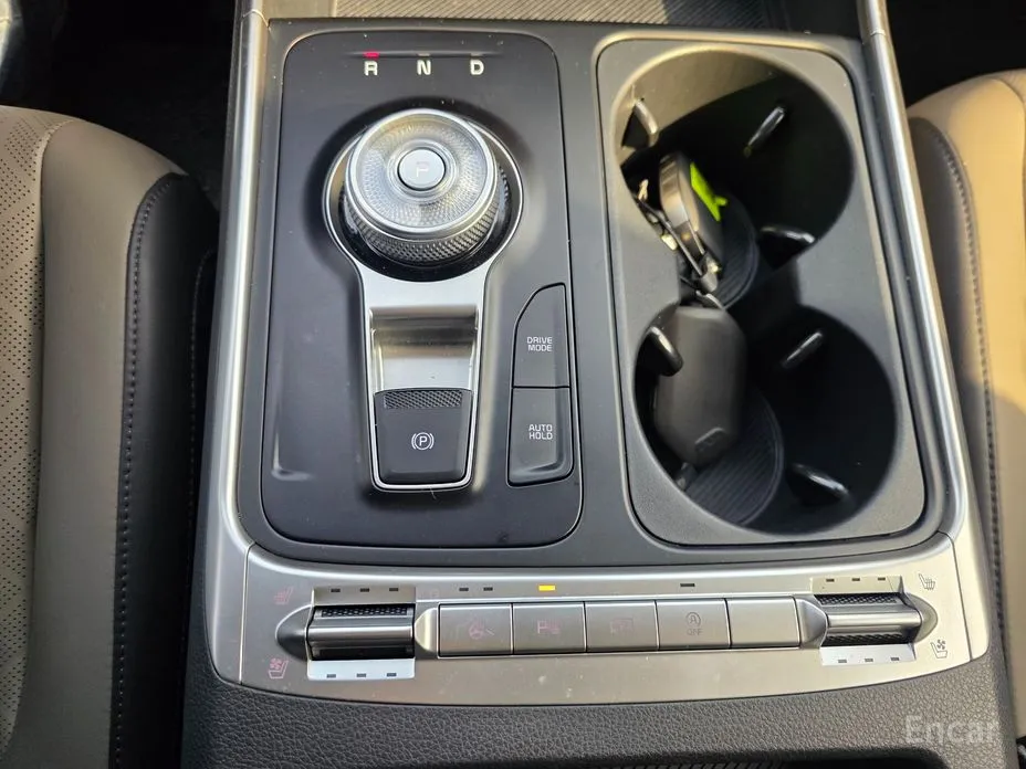 Фото 9 - Kia Carnival