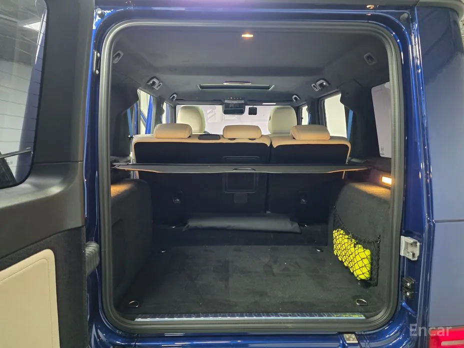 Фото 19 - Mercedes-Benz G-Class