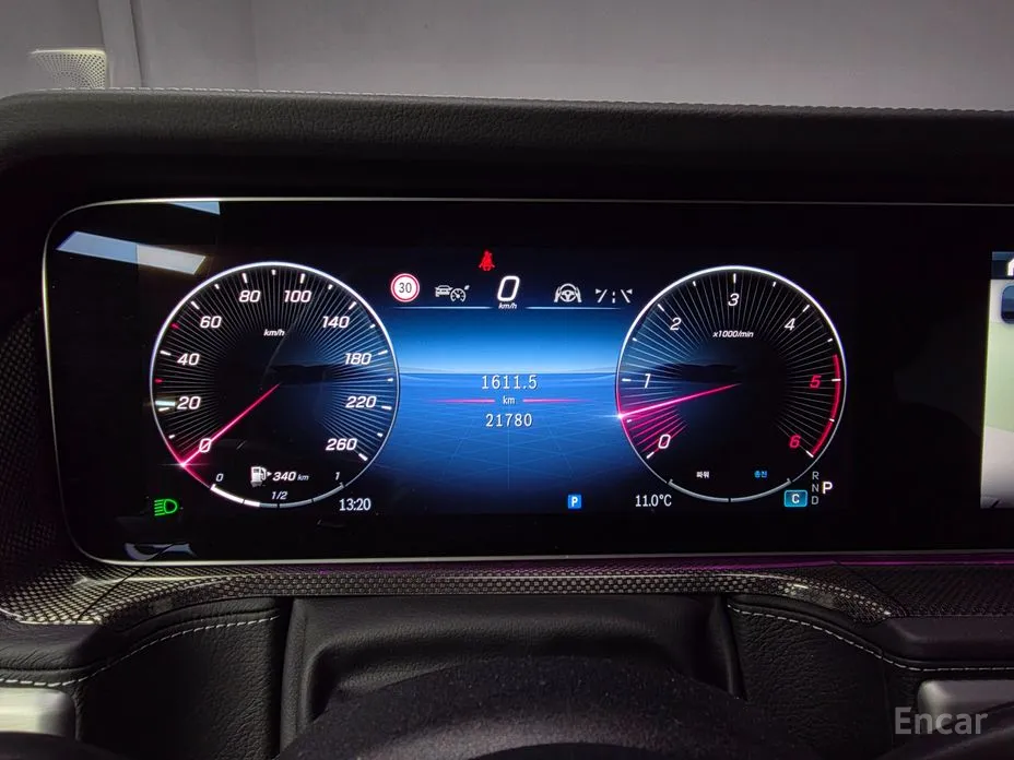 Фото 5 - Mercedes-Benz G-Class