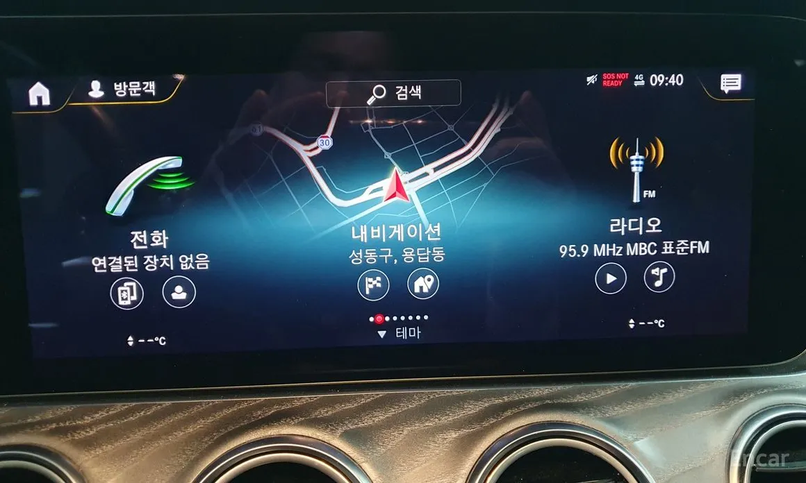 Фото 16 - Mercedes-Benz E-Class