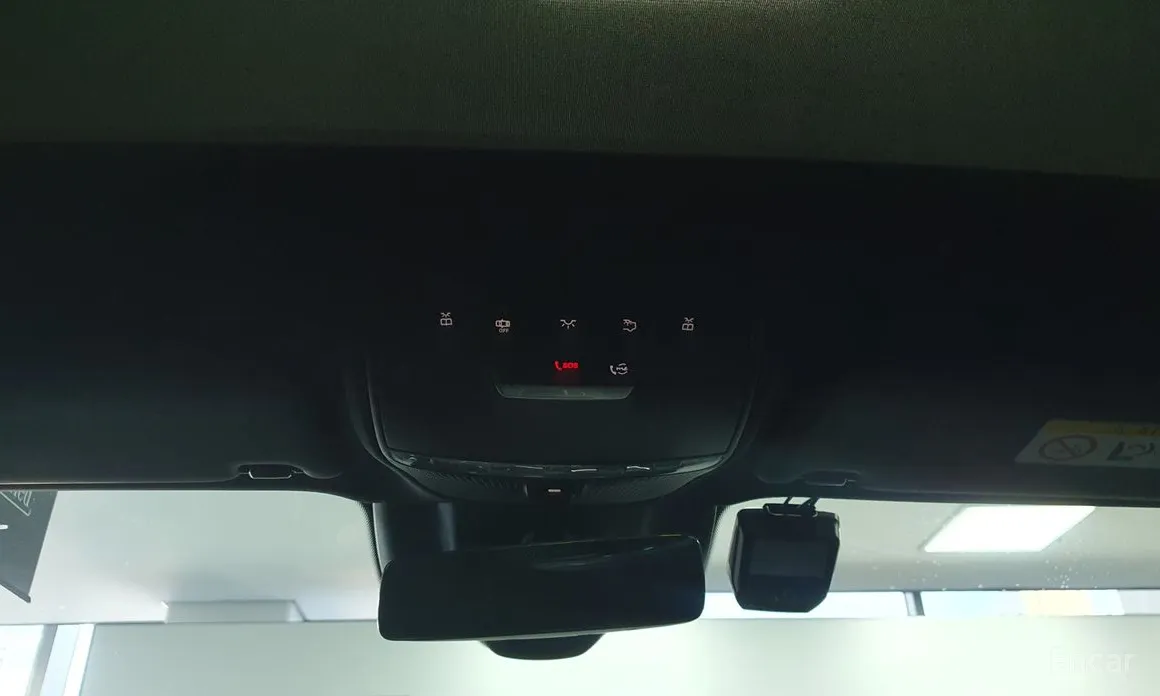 Фото 20 - Mercedes-Benz E-Class