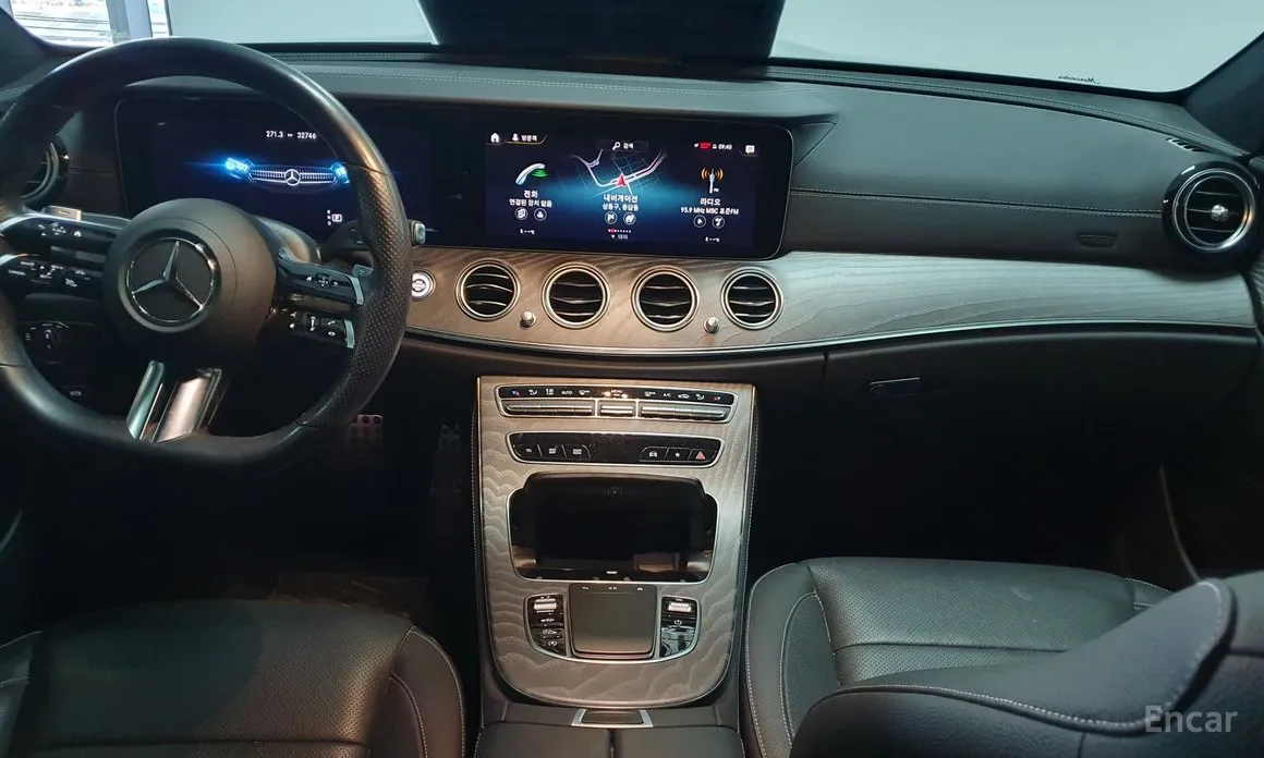 Фото 7 - Mercedes-Benz E-Class