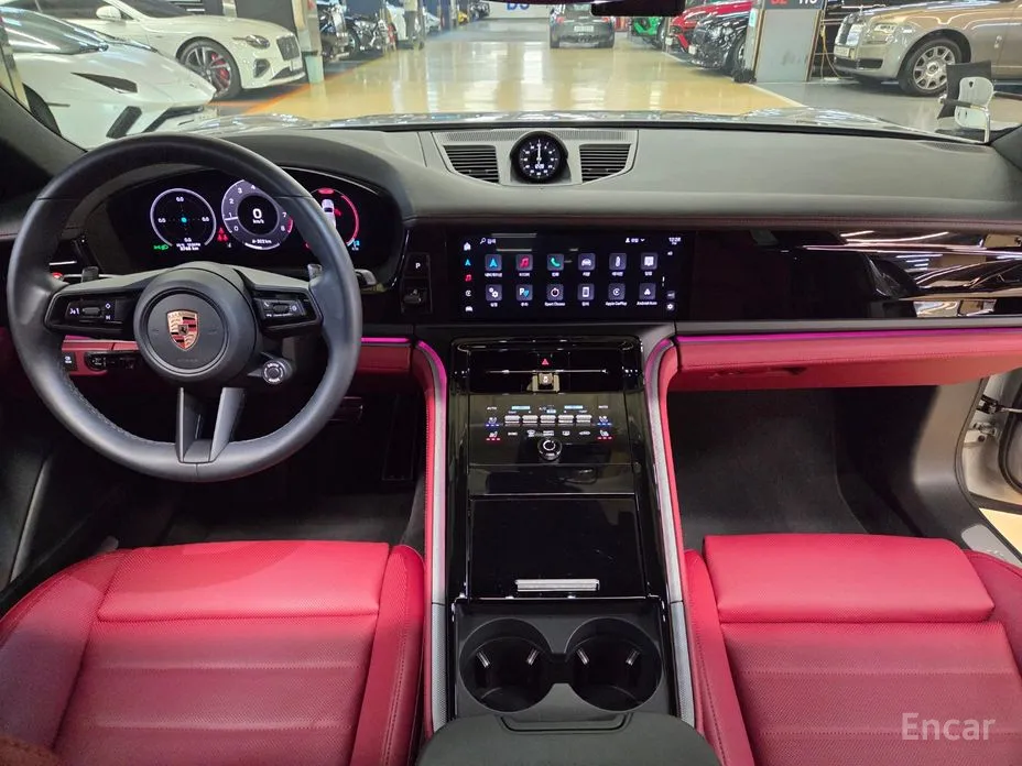 Фото 7 - Porsche Panamera