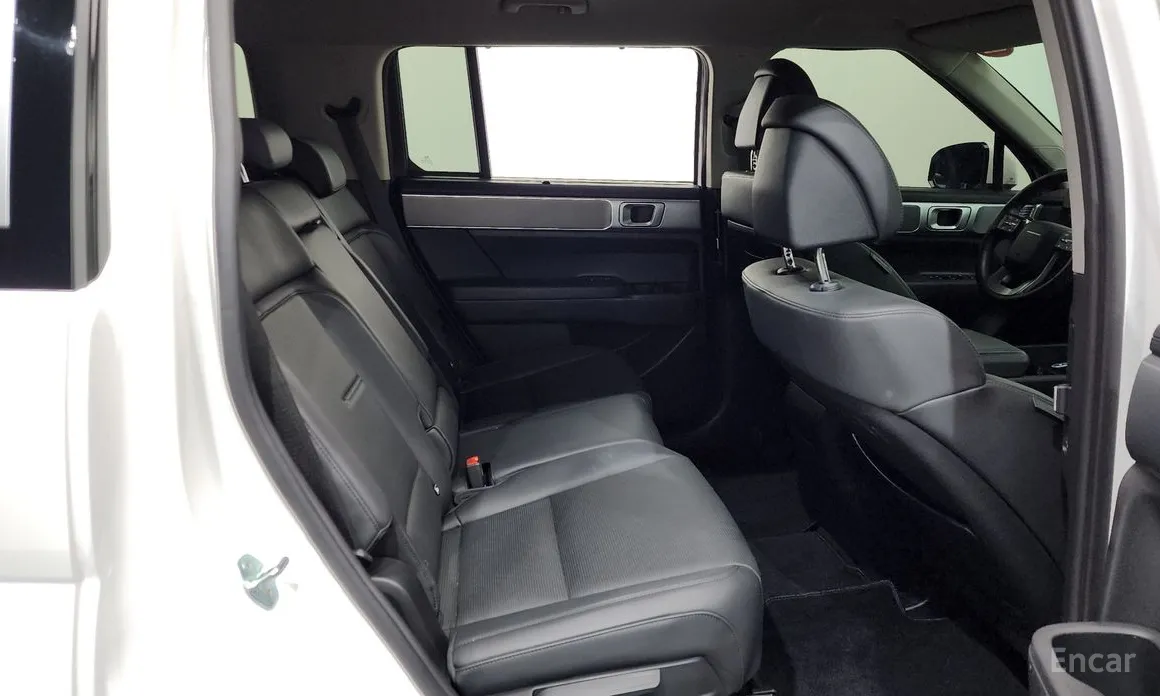 Фото 12 - Hyundai Santa Fe