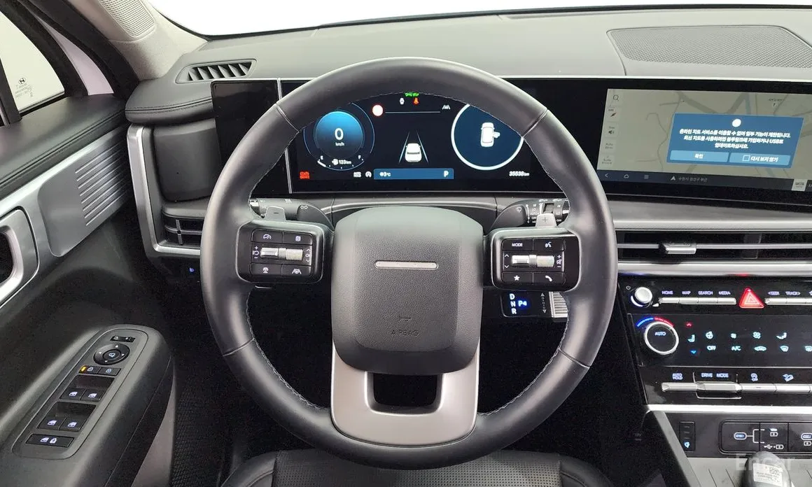 Фото 13 - Hyundai Santa Fe