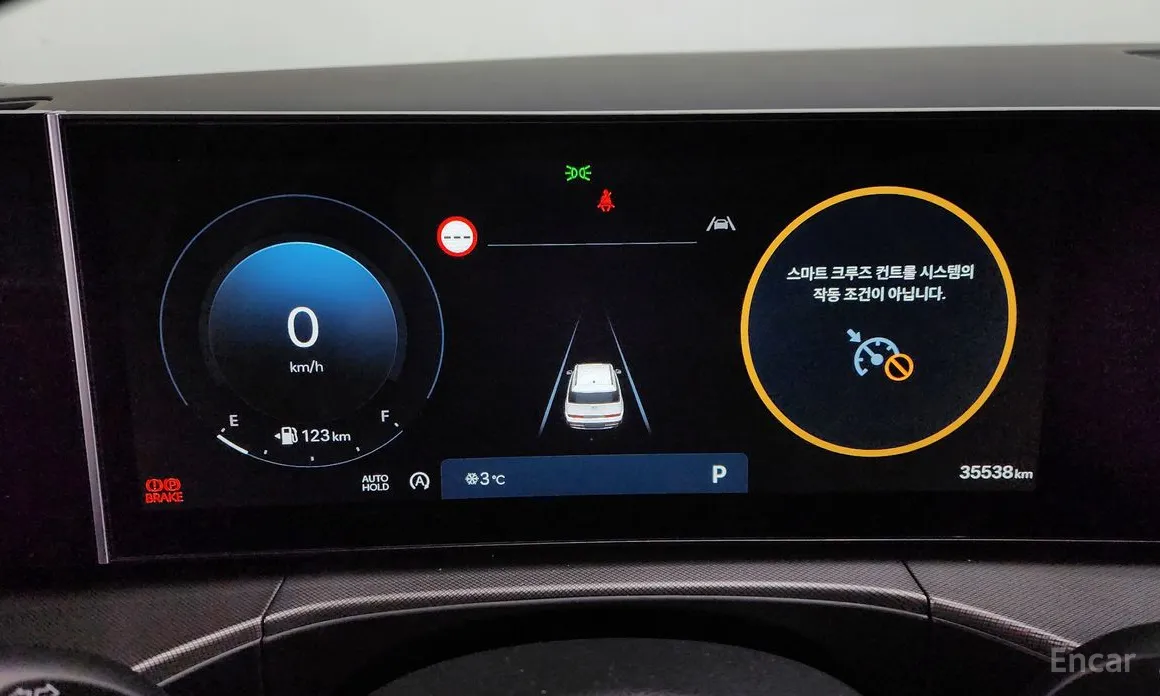 Фото 8 - Hyundai Santa Fe