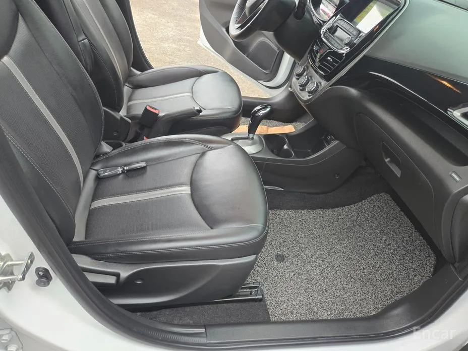 Фото 13 - Chevrolet Spark