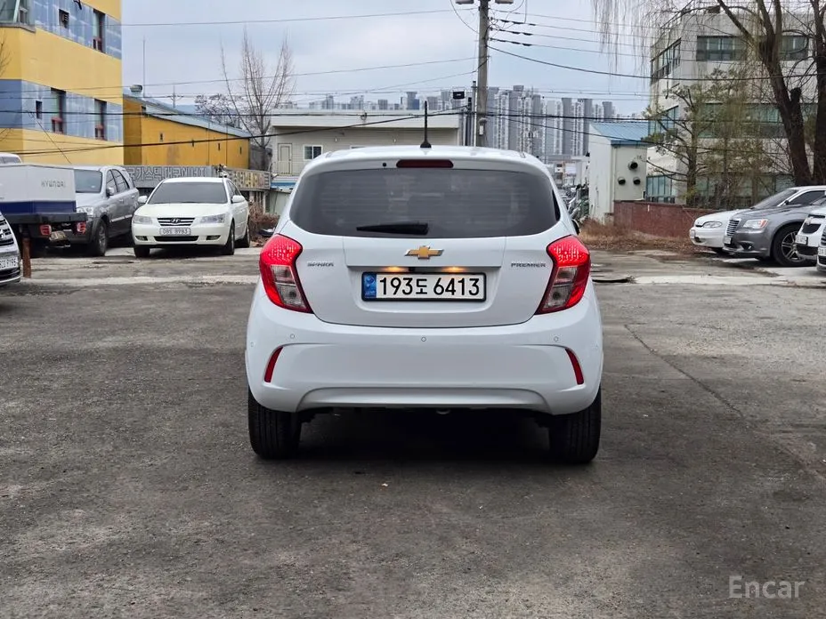 Фото 4 - Chevrolet Spark