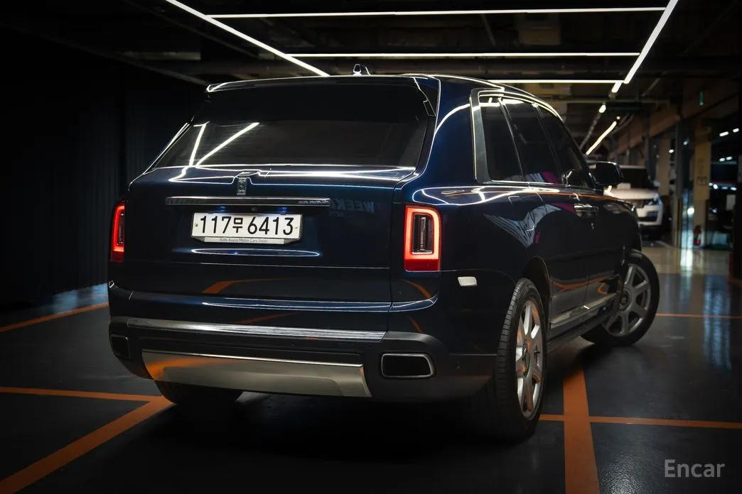 Фото 4 - Rolls-Royce Cullinan