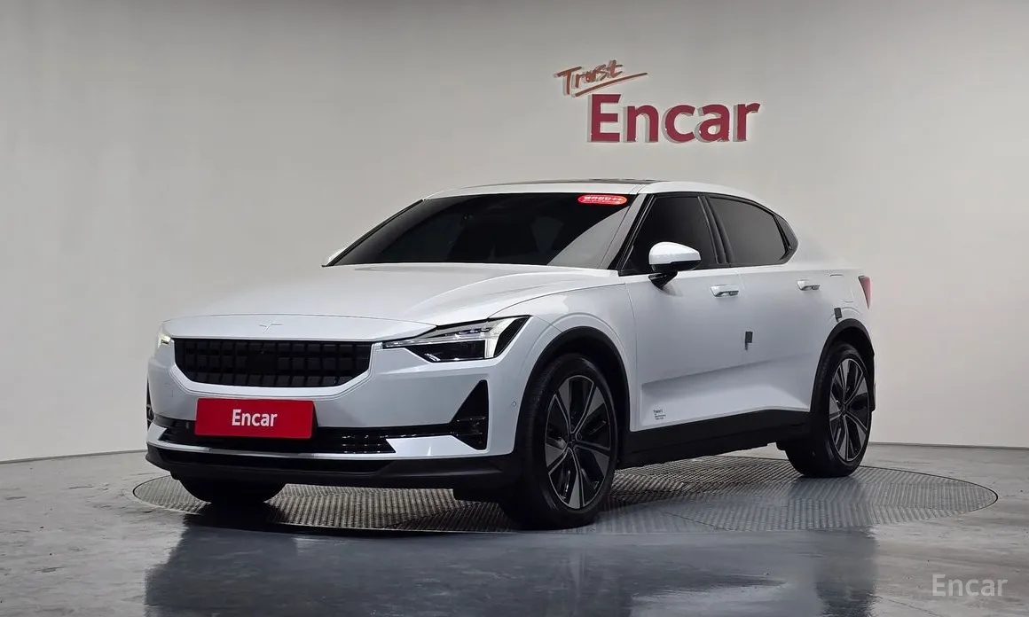 Фото 11 - Polestar 2