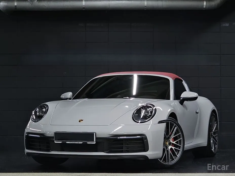 Фото 1 - Porsche 911