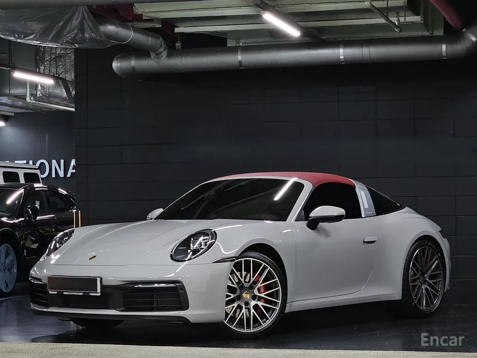 Фото 2 - Porsche 911