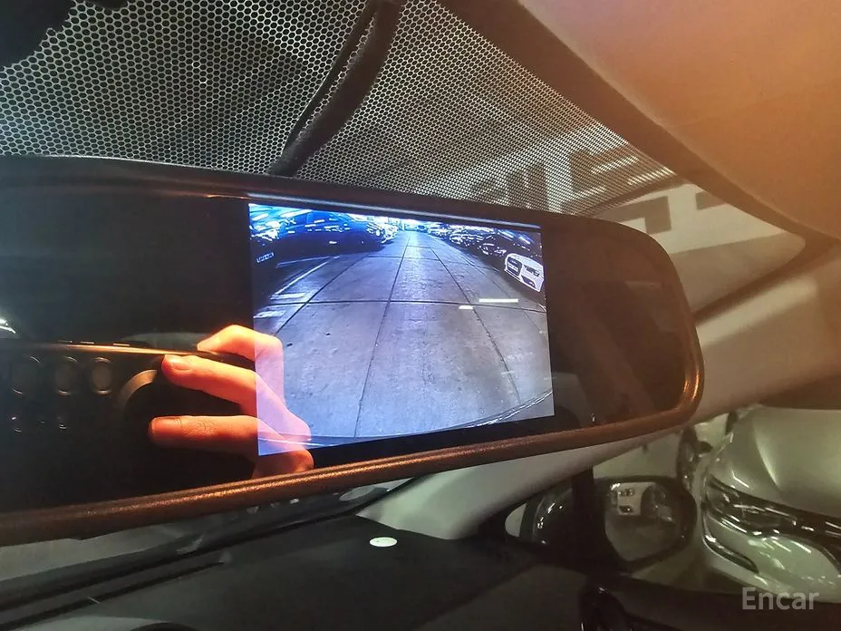 Фото 16 - Toyota Prius