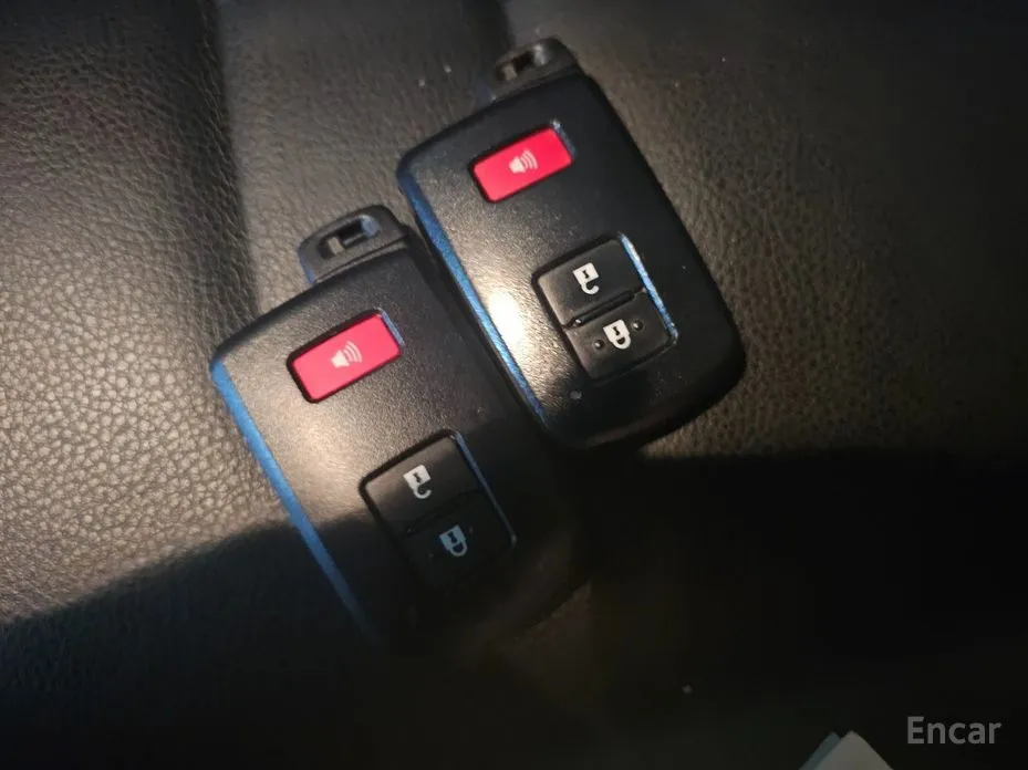 Фото 19 - Toyota Prius