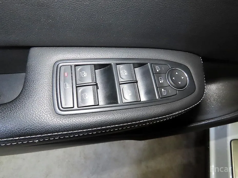 Фото 13 - Renault XM3