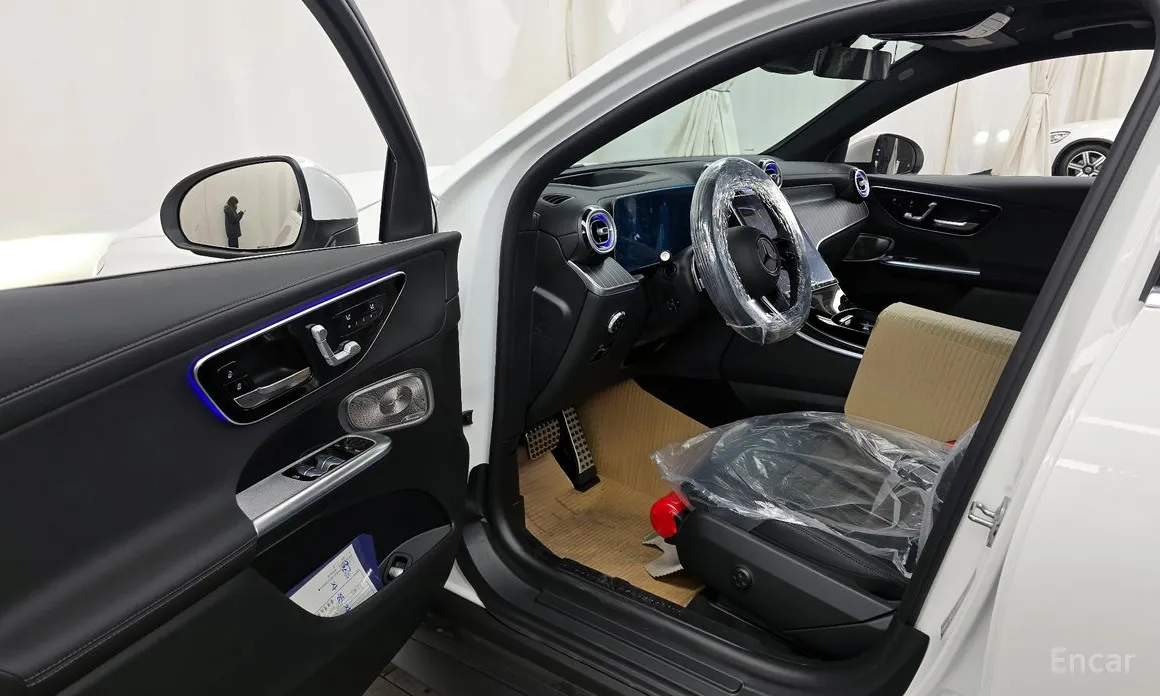 Фото 10 - Mercedes-Benz GLC-Class