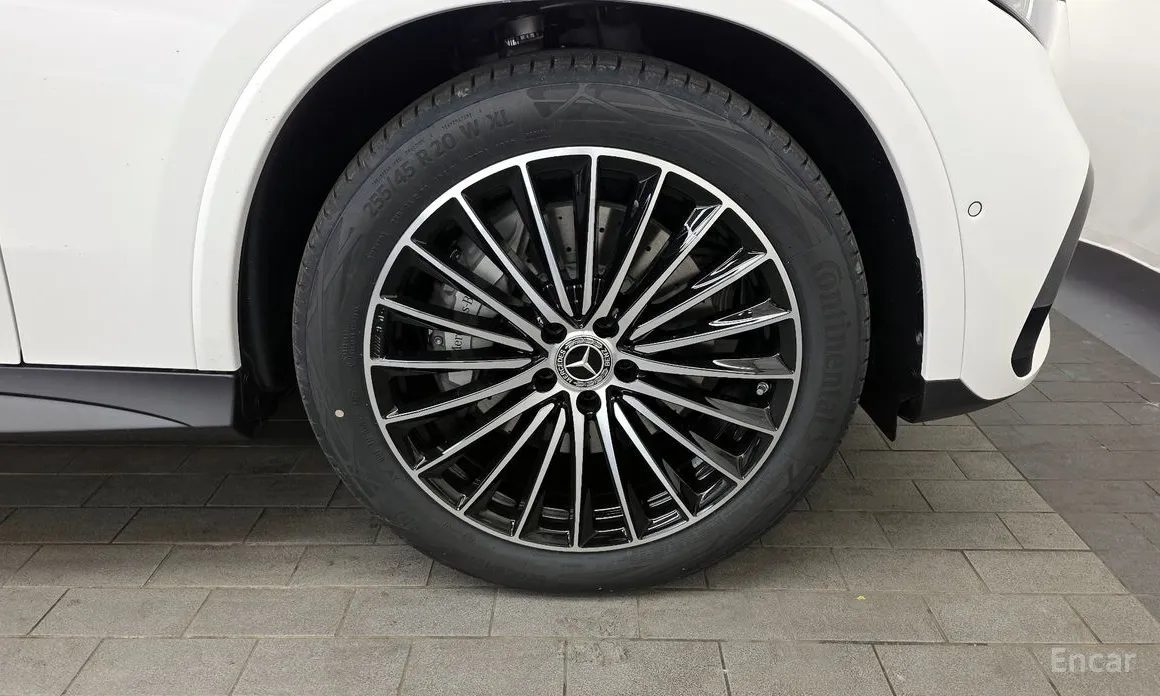 Фото 5 - Mercedes-Benz GLC-Class