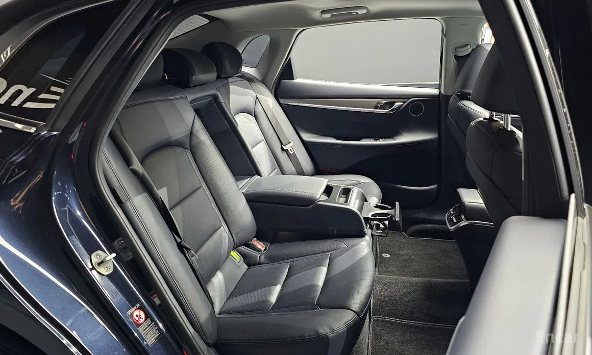 Фото 12 - Hyundai Grandeur