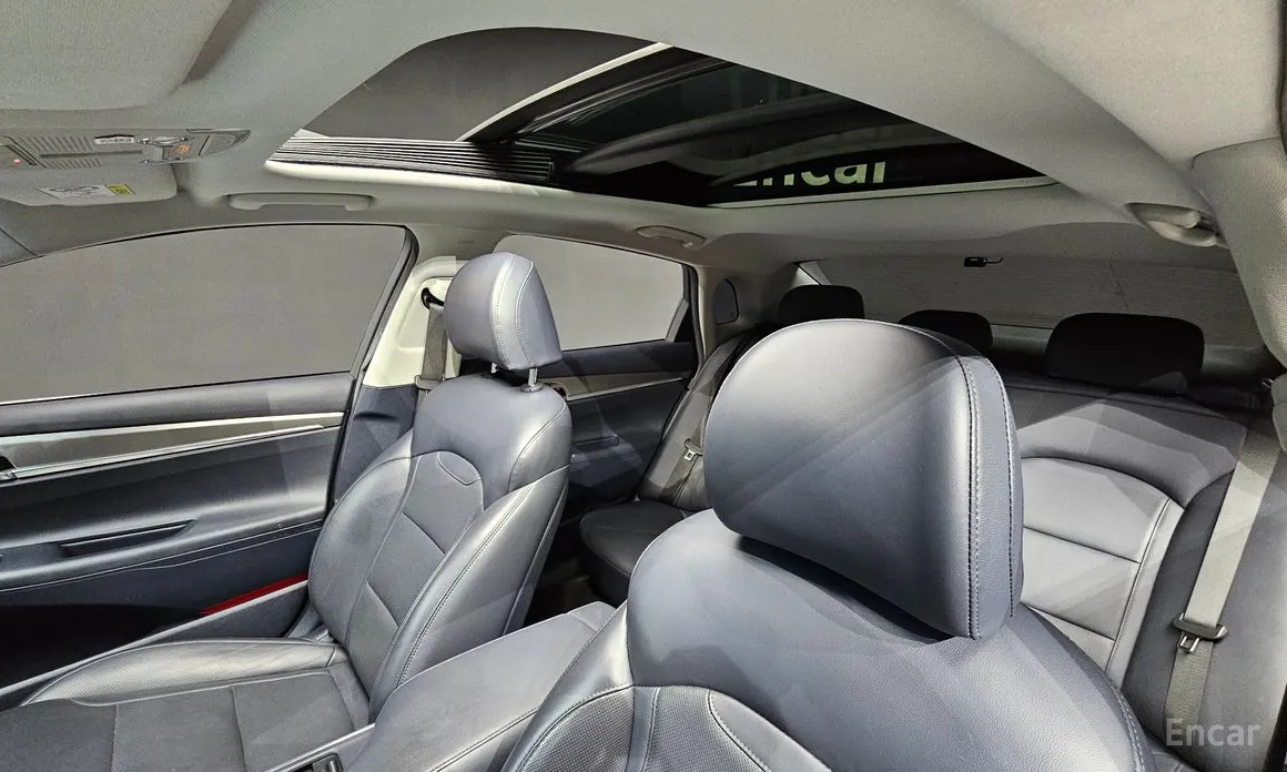 Фото 18 - Hyundai Grandeur