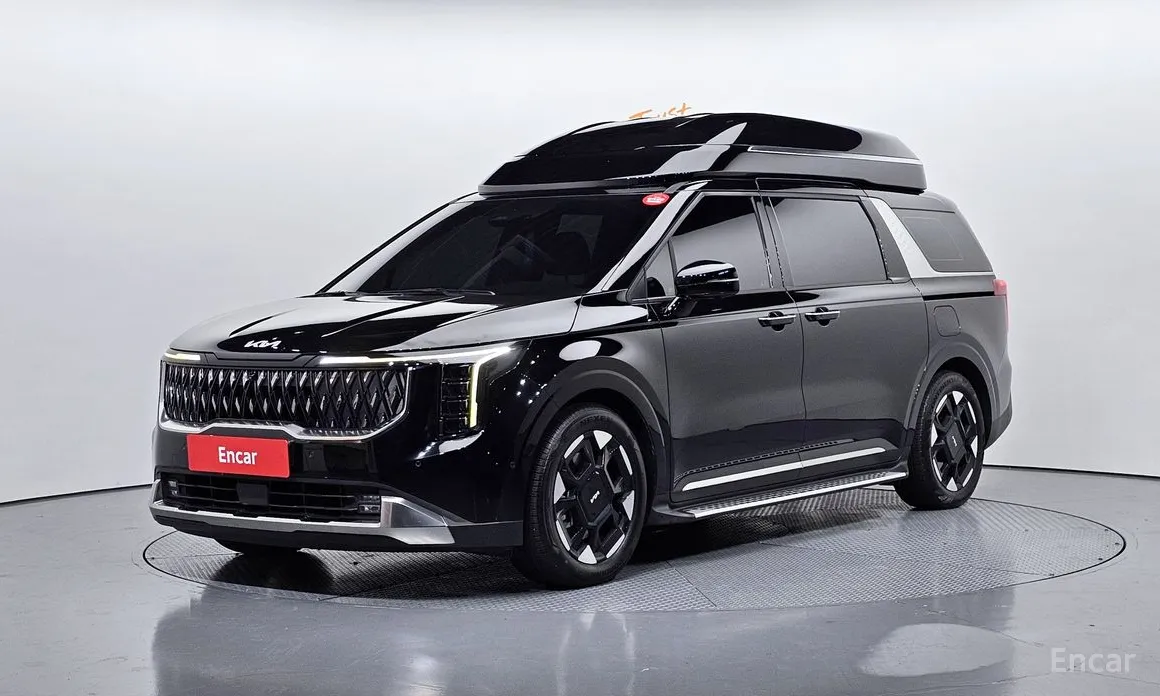 Фото 1 - Kia Carnival