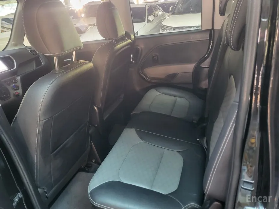 Фото 9 - Kia Ray