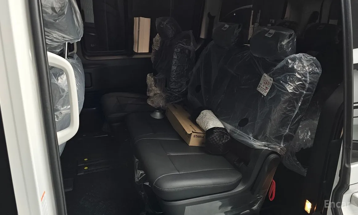 Фото 12 - Hyundai Staria