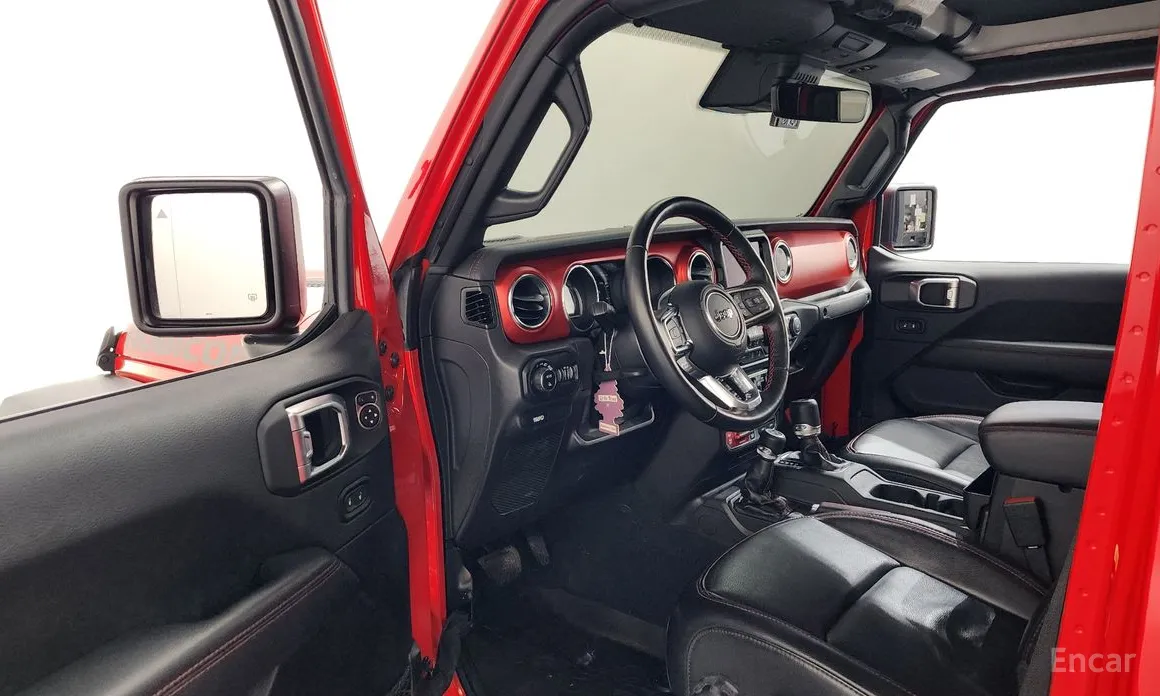 Фото 10 - Jeep Gladiator