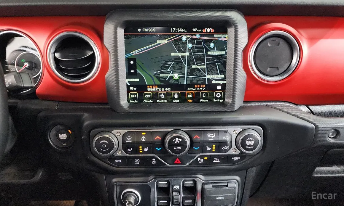 Фото 14 - Jeep Gladiator