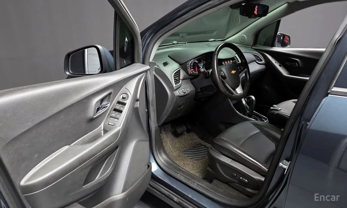 Фото 10 - Chevrolet Trax